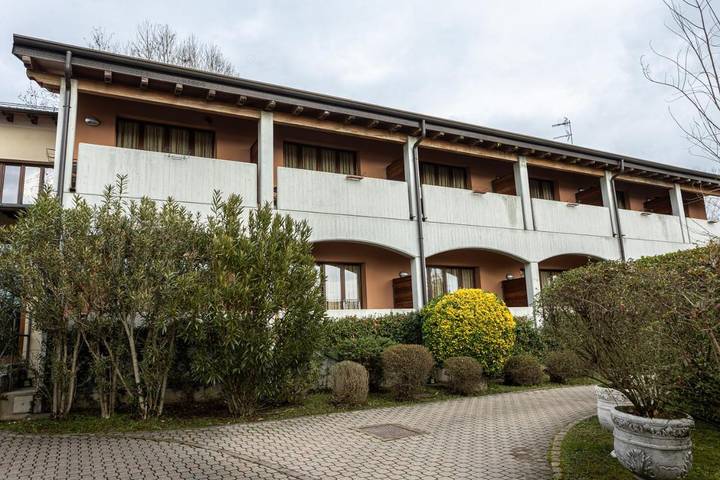 Hotel für 2 Personen, mit Ausblick und Garten sowie Seeblick in Varese - 3