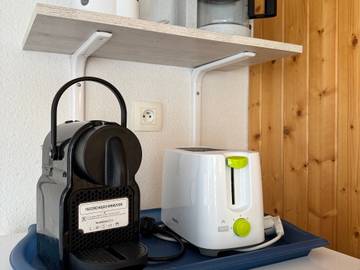 Appartement De Vacances pour 6 Personnes dans Lac des Hermines, Besse-et-Saint-Anastaise, Photo 2