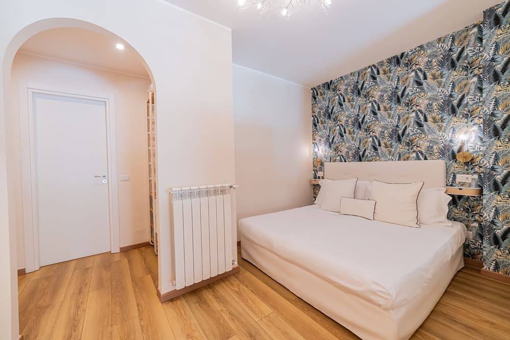 Appartamento intero, Villa Mastrissa Appartamento Deluxe con piscina, giardino e parcheggio, a pochi minuti da Taormina in Castelmola, Provincia di Messina