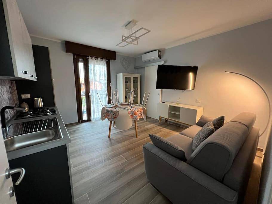 Casa Duilia centro storico in Padenghe sul Garda, Gardasee-Berge