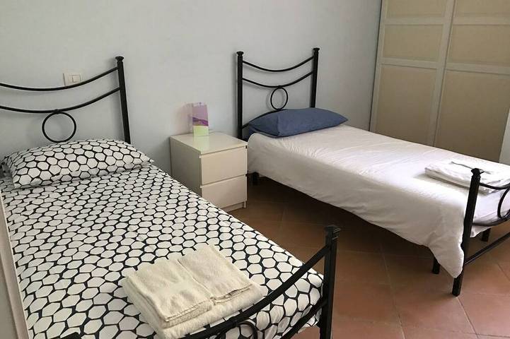 Location de vacances pour 13 personnes, avec jardin et balcon à Fregene - 4