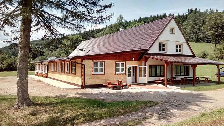 Dom gościnny dla 6 osób, z Taras i Widok oraz Widok na jezioro w Trutnov