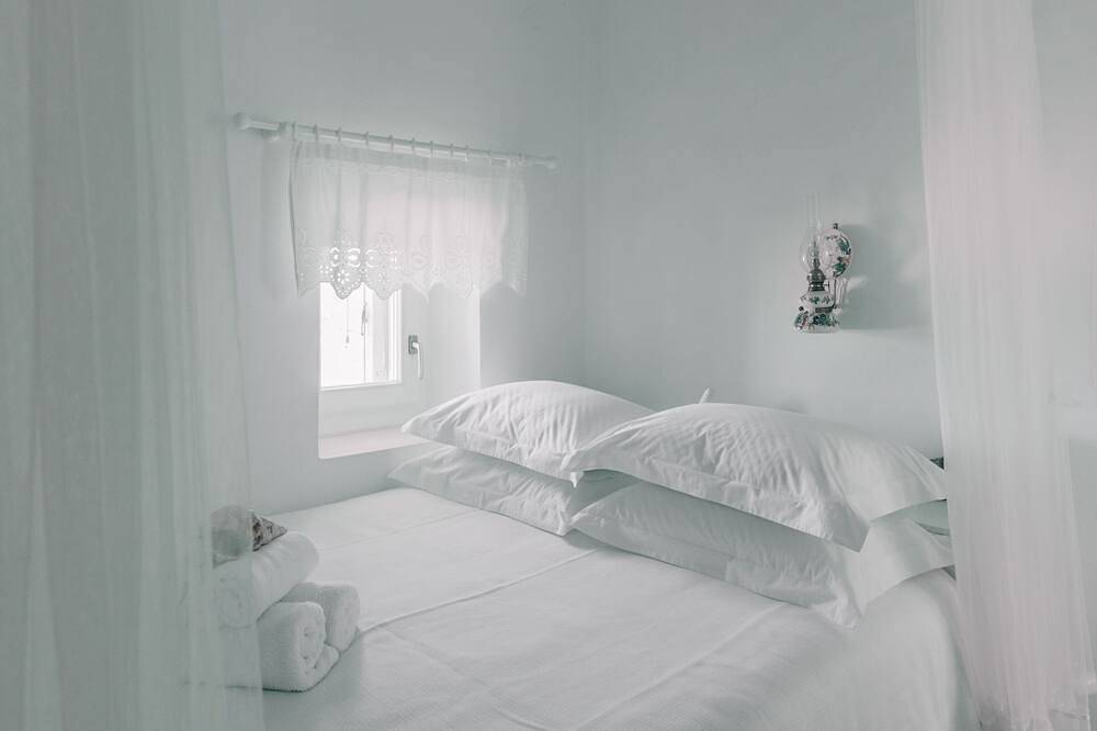 Waterfront House- Oferta de octubre in Milo