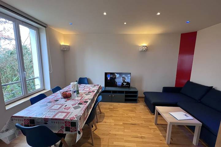Maison de vacances pour 10 personnes, avec jardin à Gagny