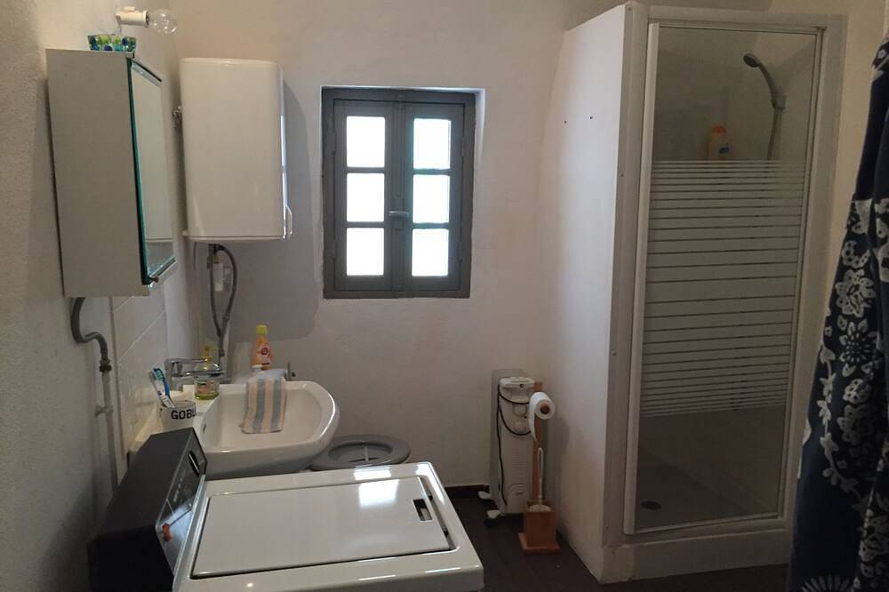 House Between Sea And Mountain in Novella, Région de Calvi