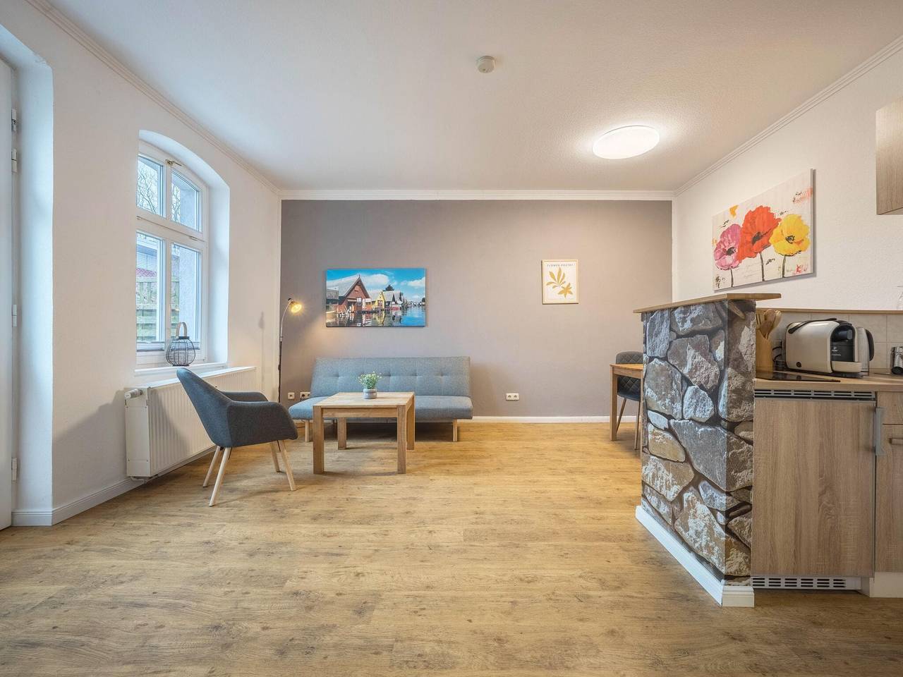 Ganze Wohnung, Lichtdurchflutete Ferienwohnung in Buchholz am Müritzsee in Buchholz, Müritz