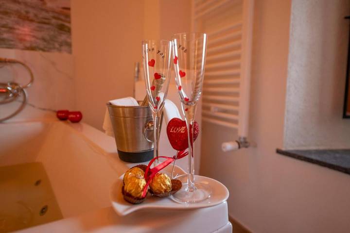 Casa de vacaciones para 2 personas, con balcón y jacuzzi en Sierra de Gredos - 2