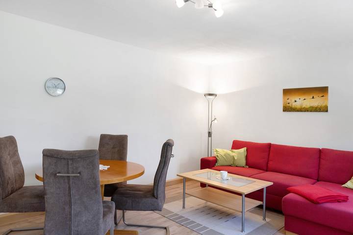 Bungalow für 2 Personen, mit Garten