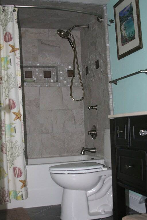 Beach rental for 6 people, with pool and balcony by Myrtle Beach