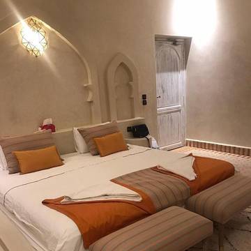 Chambre d’hôte pour 2 personnes, avec jardin ainsi que jacuzzi et sauna dans Merzouga