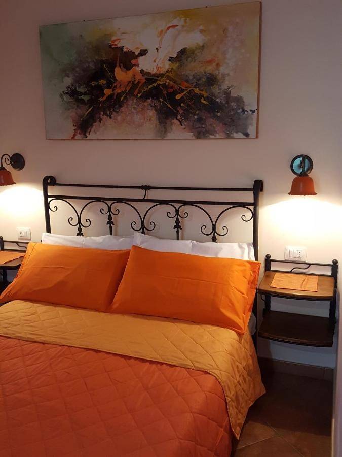 B&b per 4 persone, con giardino e piscina nonché panorama e piscina per bambini, con animali domestici a Zafferana Etnea