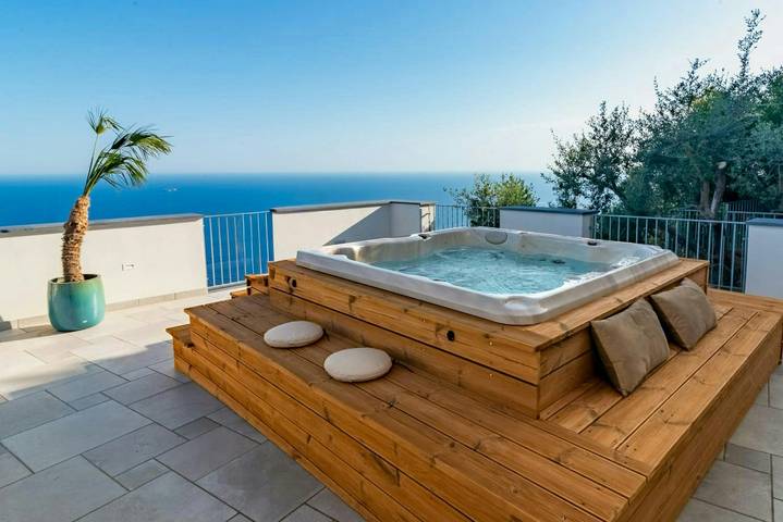 Ferienhaus für 6 Personen, mit Terrasse und Garten in Furore