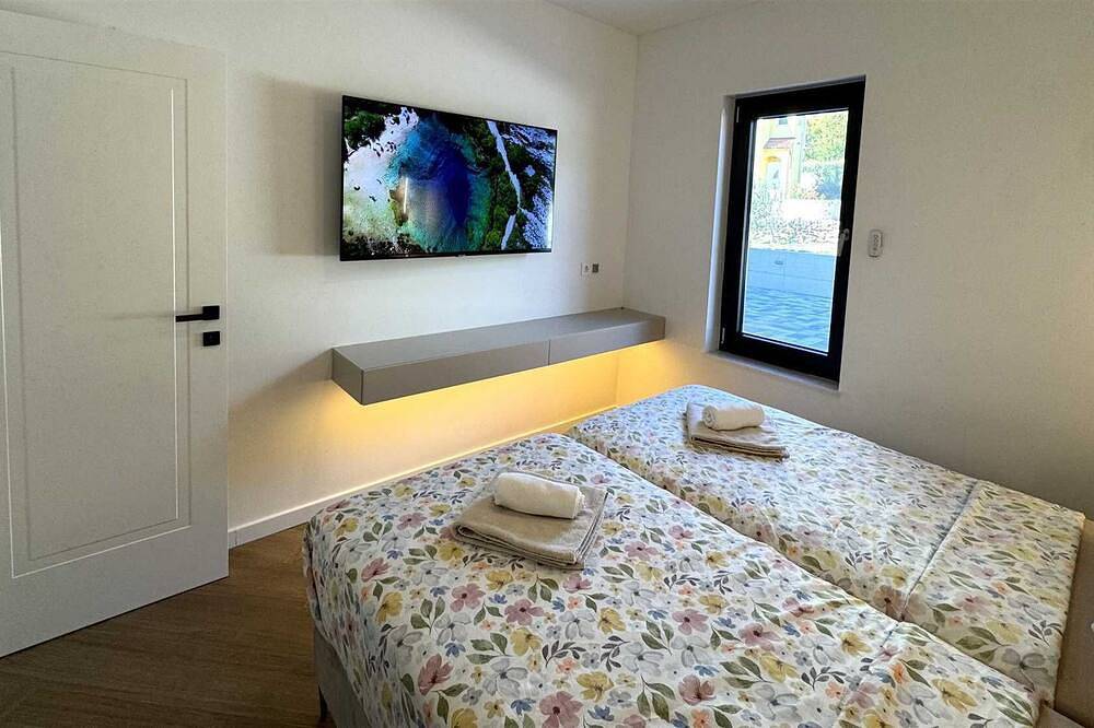 Villa Olive Residence with private heated pool, near Makarska in Makarska Riviera