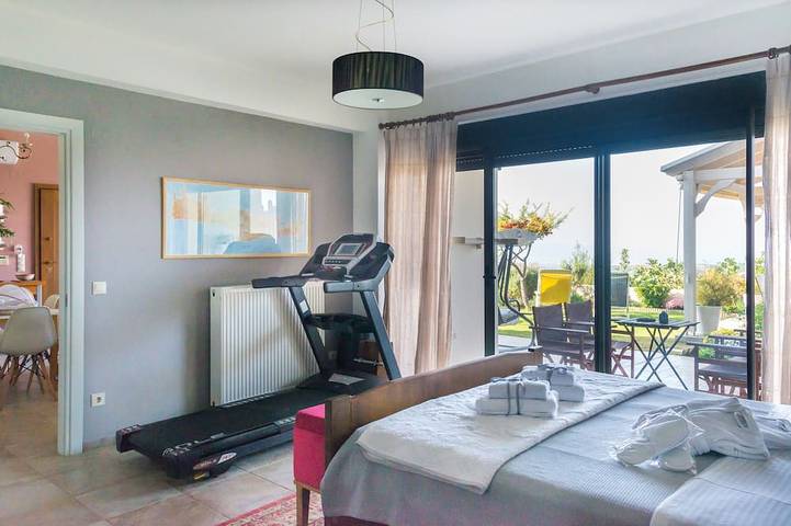 Ferienwohnung für 4 Personen, mit Balkon und Garten in Heraklion - 3