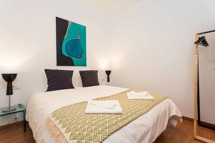 Ganze Wohnung, Helle und ruhige Wohnung im Herzen von Barcelona. Voll ausgestattet. Neu renoviert! in Barcelona Zentrum, Barcelona
