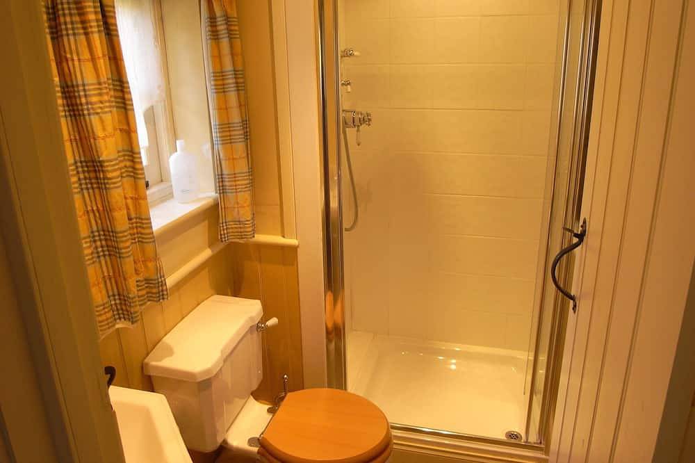 Wunderschöne, historische, umgebaute Scheune in fabelhafter ländlicher Lage in Surrey