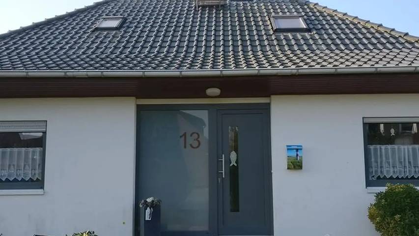Ferienhaus für 8 Personen, mit Terrasse und Garten in Carolinensiel