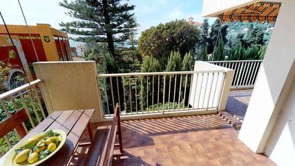 Cottage pour 4 personnes, avec balcon à Menton
