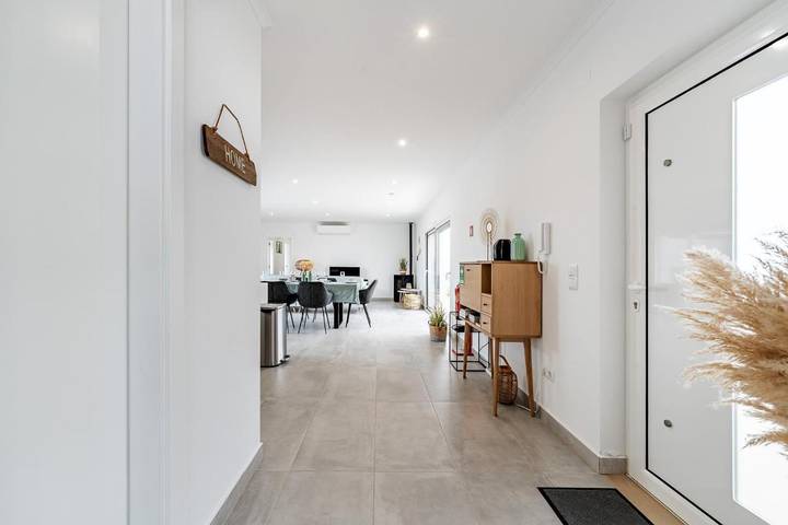 Location de vacances pour 8 personnes, avec jardin et piscine à Cadaval - 2