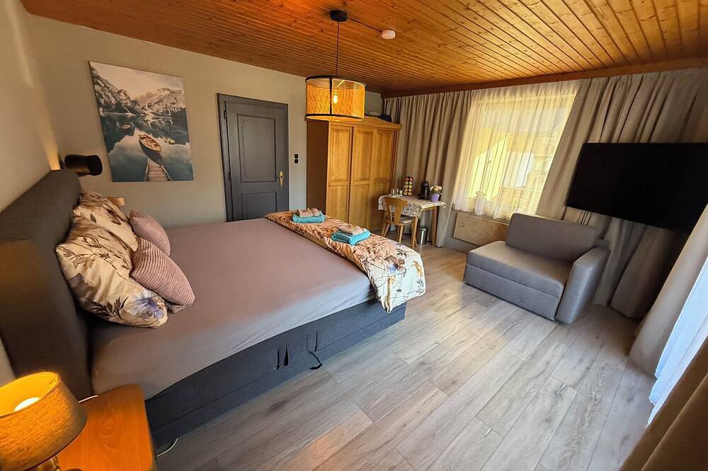 Ganze Wohnung, Willkommen im Haus Ruhe mit freiem Blick auf das Mölltal und die Berge in Großkirchheim, Bezirk Spittal an der Drau