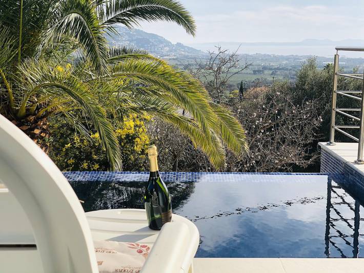 Villa pour 8 personnes, avec jardin et terrasse, animaux acceptés - 1