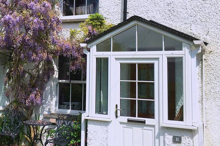 Holiday rental for 3 people, with garden in White Cross Bay