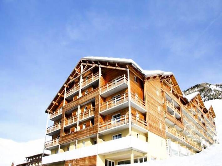 Gîte pour 6 personnes, avec balcon ainsi que sauna et piscine, adapté aux familles à Allos - 4