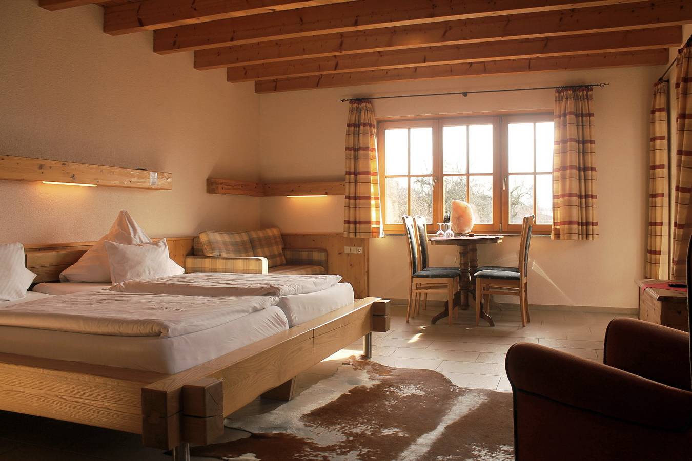 Hotel Lochmühle - Familienzimmer Comfort für 3 bis 4 Personen in Eigeltingen, Landkreis Konstanz