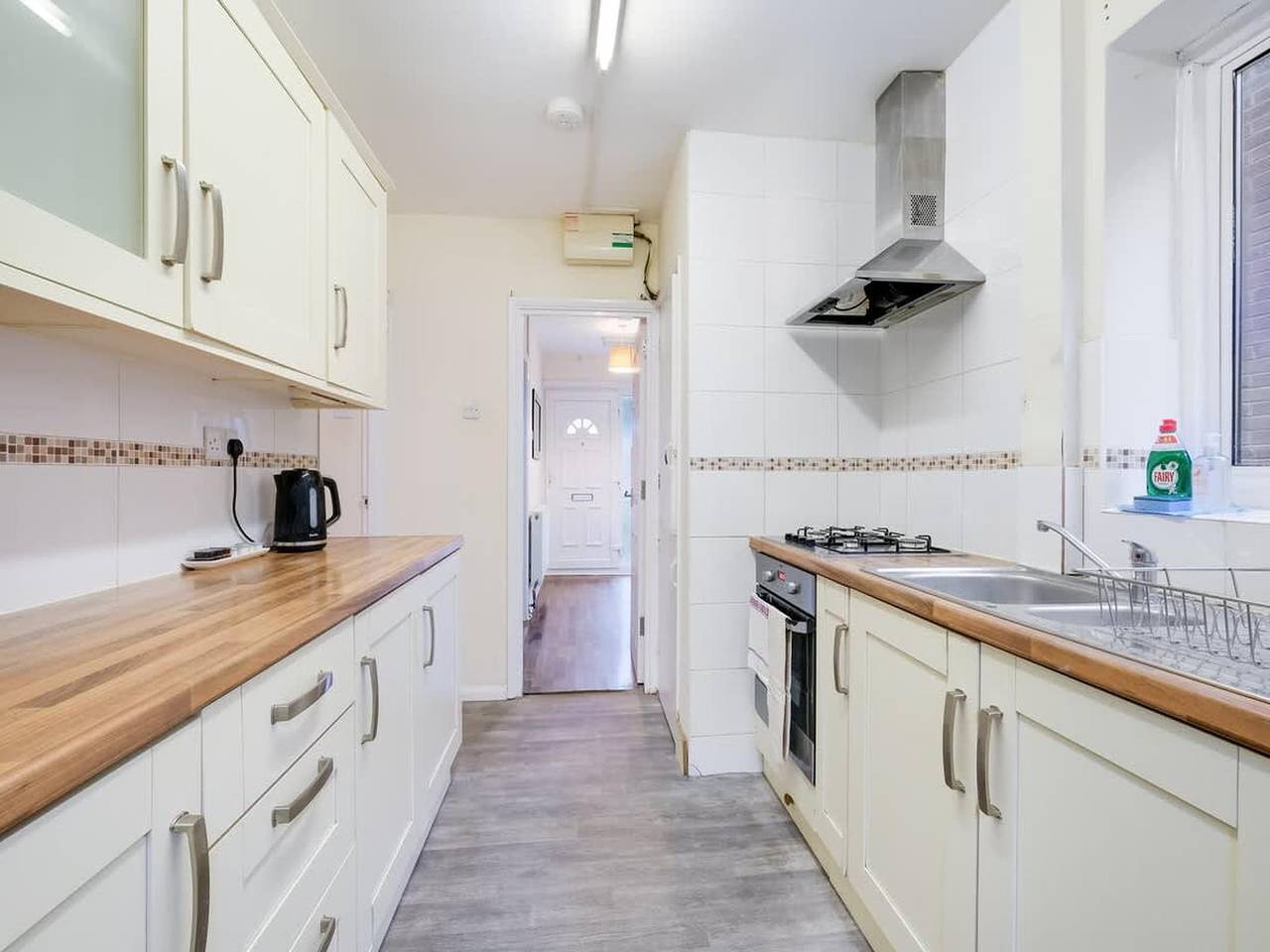 Entire apartment, Buckinghamshire Stay for 8 in High Wycombe, Chiltern Hills