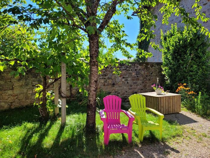 Hôtel pour 2 personnes, avec terrasse ainsi que jardin et vue à Argentat - 3