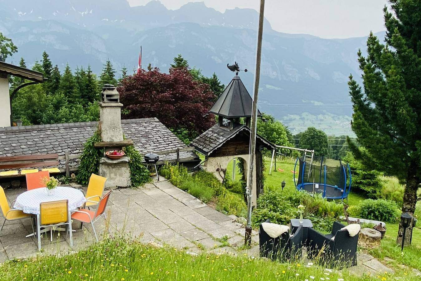 Entire holiday apartment, Casa Fluretta - 3-room appartement bath/shower in Flums, Chur Rhine Valley