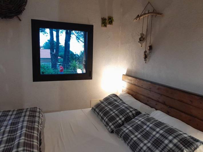 Casa vacanza per 3 persone, con giardino e panorama, adatto a famiglie con bambini in Nicolosi