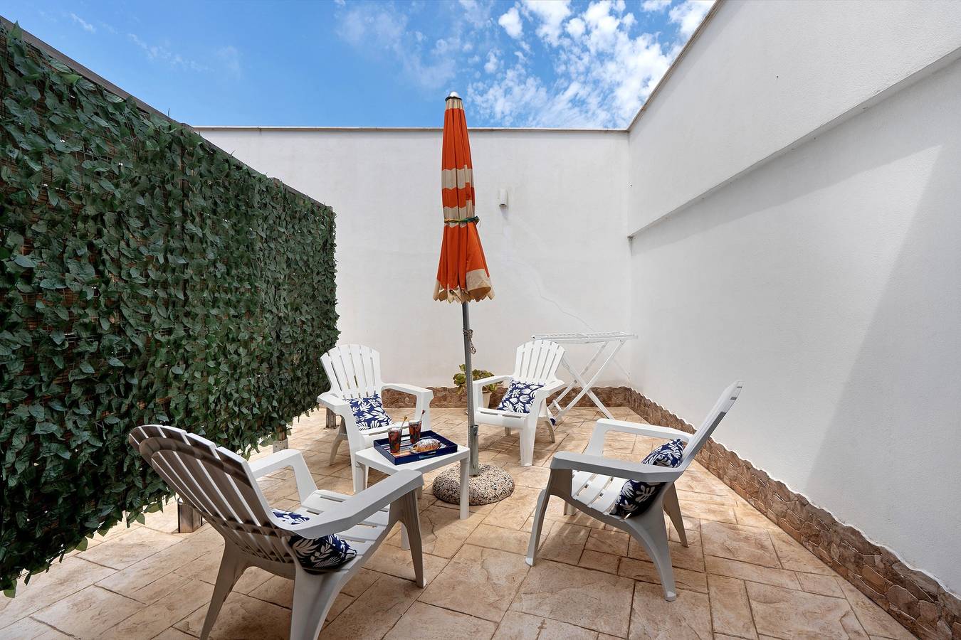 Room 'La Rocca 4' with Private Terrace, Wi-Fi and Air Conditioning in San Vito Lo Capo, Trapani Province