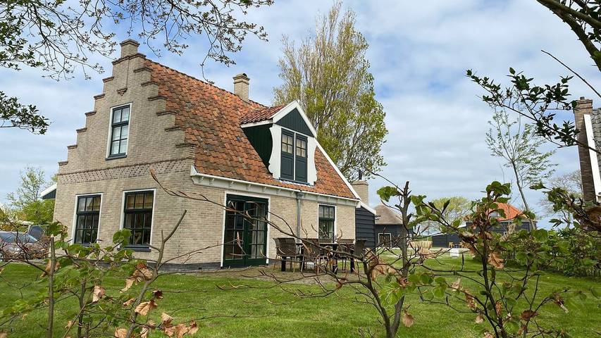 Vakantiehuis voor 6 personen, met terras en tuin, met huisdier in Hippolytushoef
