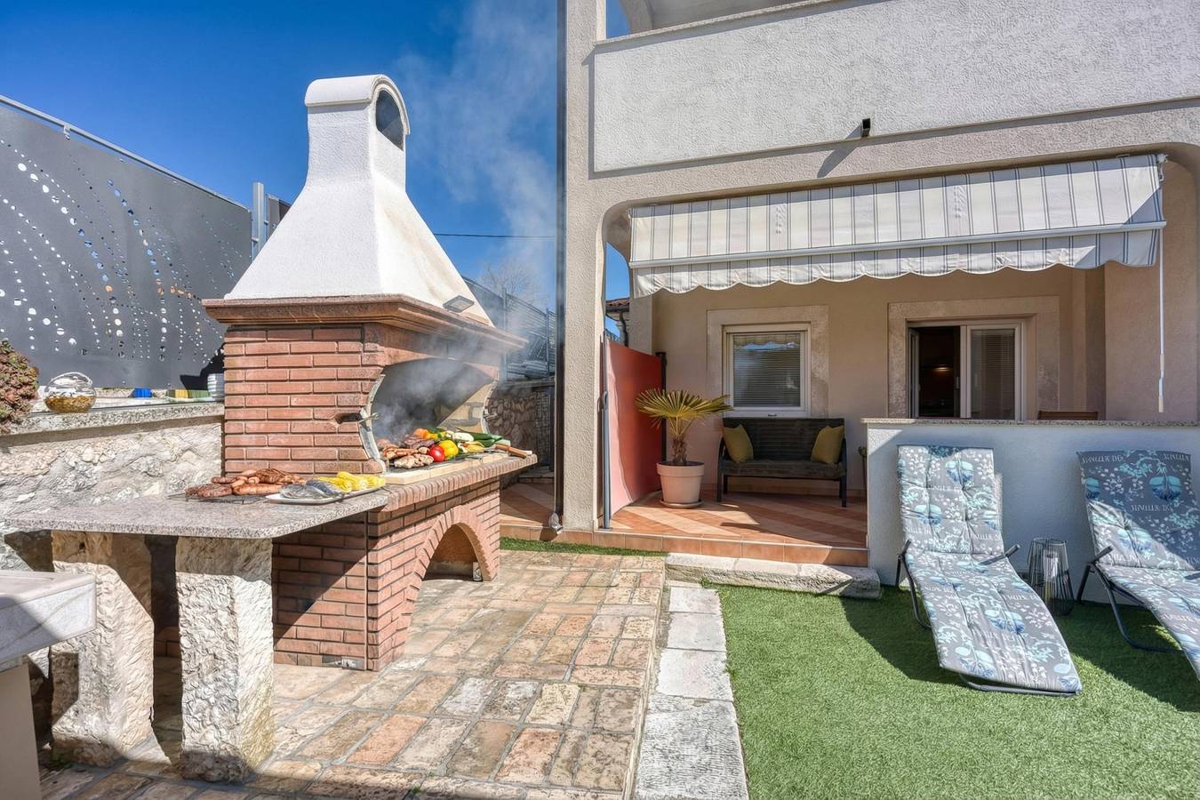 Ganze Wohnung, Apt Jakara 1 - Terrace & Bbq in Vinkuran, Südküste Istrien