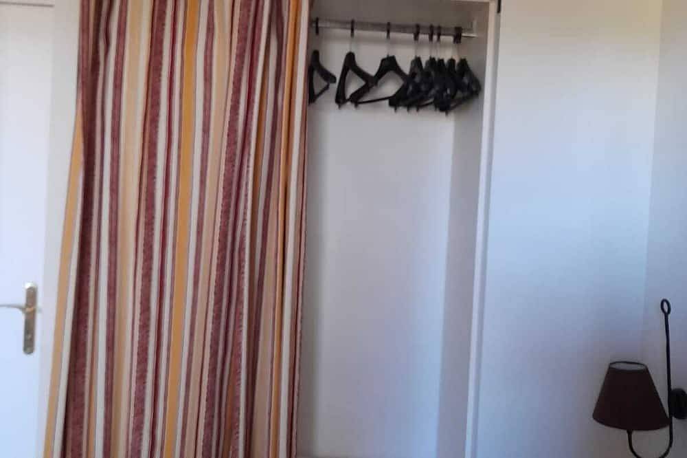 Ganze Wohnung, Apartment tourist residence Golf de Saumane in Saumane-de-Vaucluse, Vaucluse