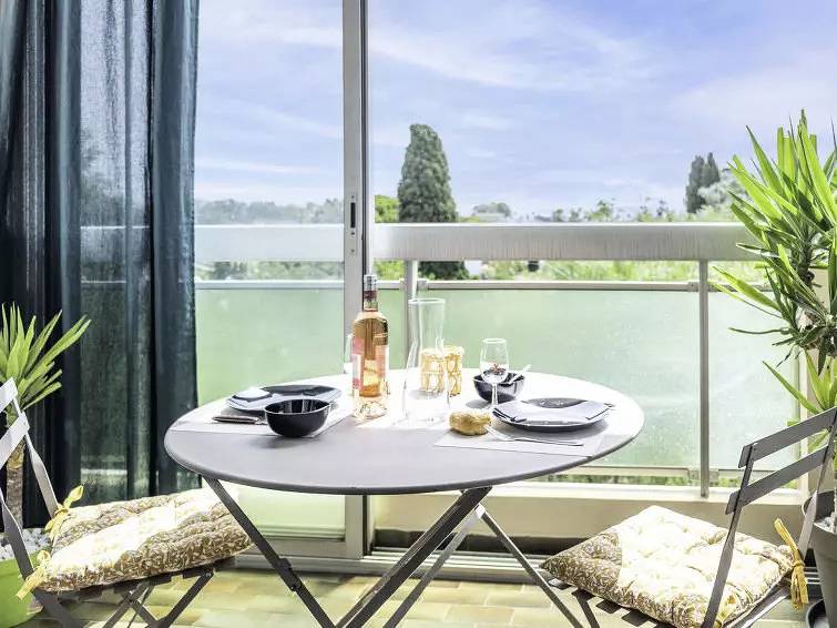 Appartement entier, 1 Pièce 2 Personnes in Villeneuve-Loubet Plage, Villeneuve-Loubet