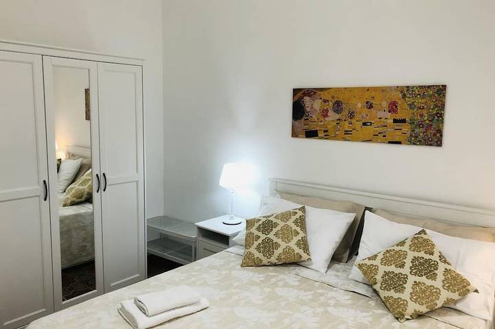 Appartamento intero, Casa Dei Normanni-Apt Ruggero quiet and  nearby the beach in Cefalù, Cefalù (Comune)