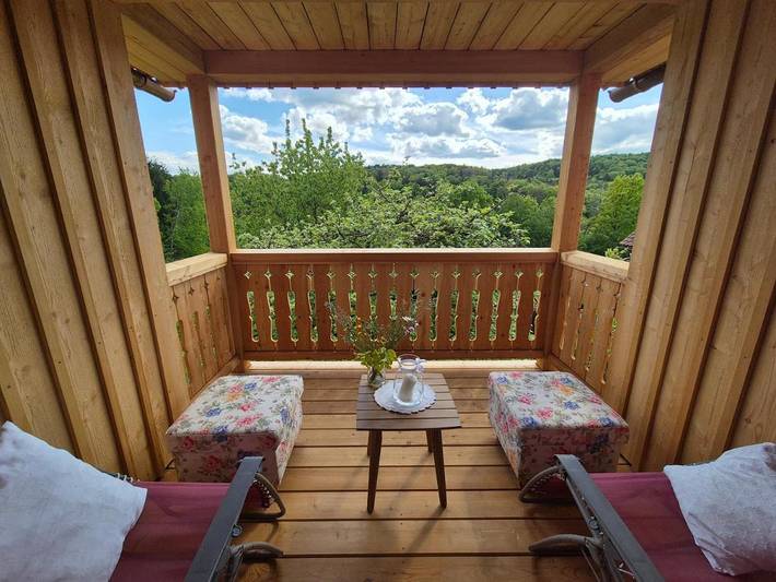 Ferienwohnung für 2 Personen, mit Terrasse und Garten sowie Pool in Feldbach