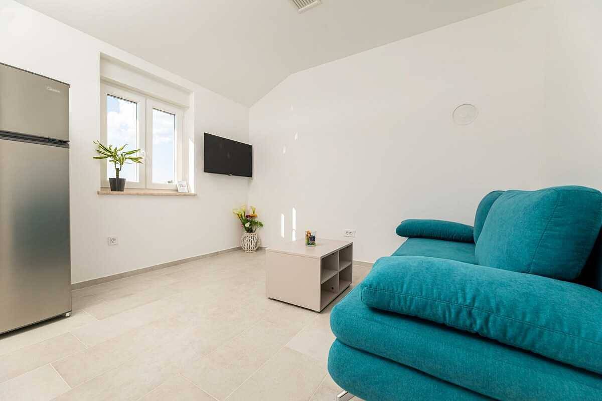 Ganze Wohnung, Ferienwohnung Sucic Tea 8 in Soline, Krk