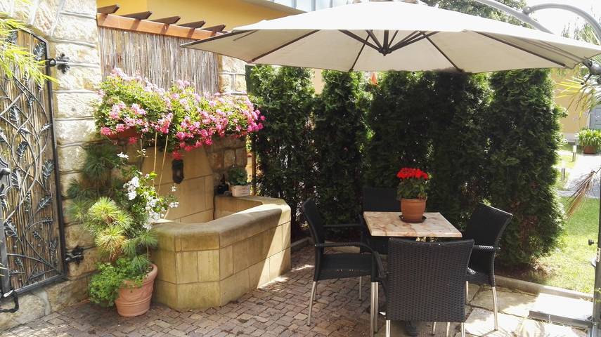 Ferienwohnung für 6 Personen, mit Terrasse in Dresden - 2