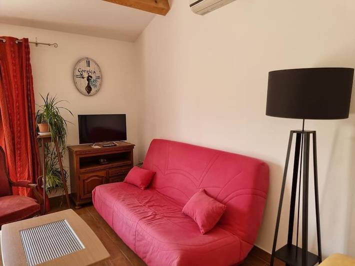 Location de vacances pour 4 personnes, avec terrasse ainsi que piscine et jardin dans La Ceze La Roque Sur Ceze - 4