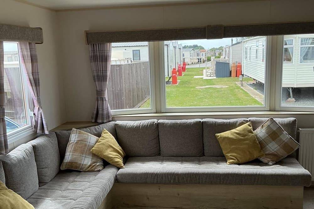 Cottage for 8 People in Chapel St. Leonards, Lincolnshire