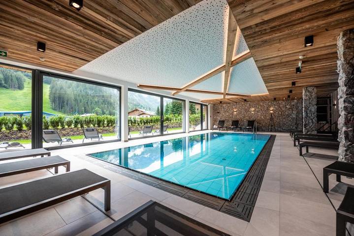 Apartmenthotel für 4 Personen, mit Garten und Pool sowie Sauna und Ausblick in Flachau - 2