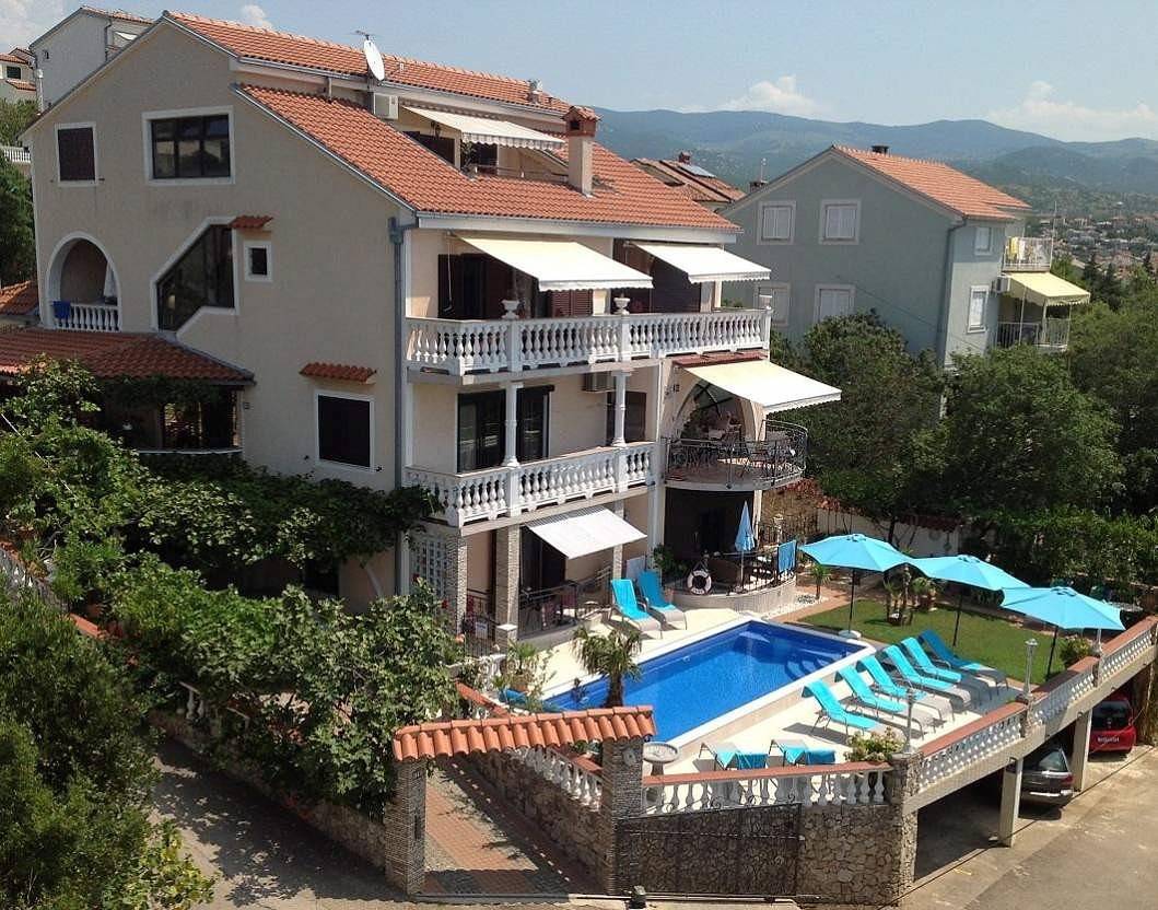 Cały apartament, Apartament wakacyjny dla 6 osób z balkon/ taras in Plaža Bribirska obala, Novi Vinodolski