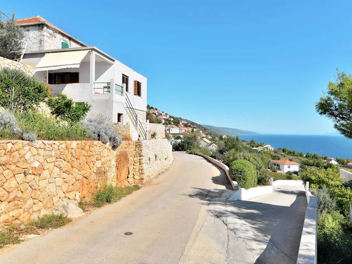 Gîte pour 4 personnes, avec jardin et terrasse dans Hvar - 3