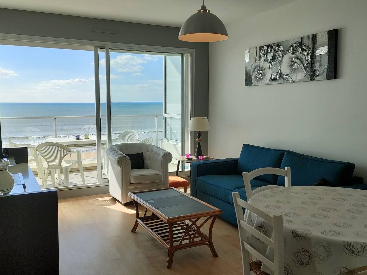 Appartement entier, Appartement moderne 5 pers, balcon, parking, proche plage in Saint-Hilaire-de-Riez, Vendée