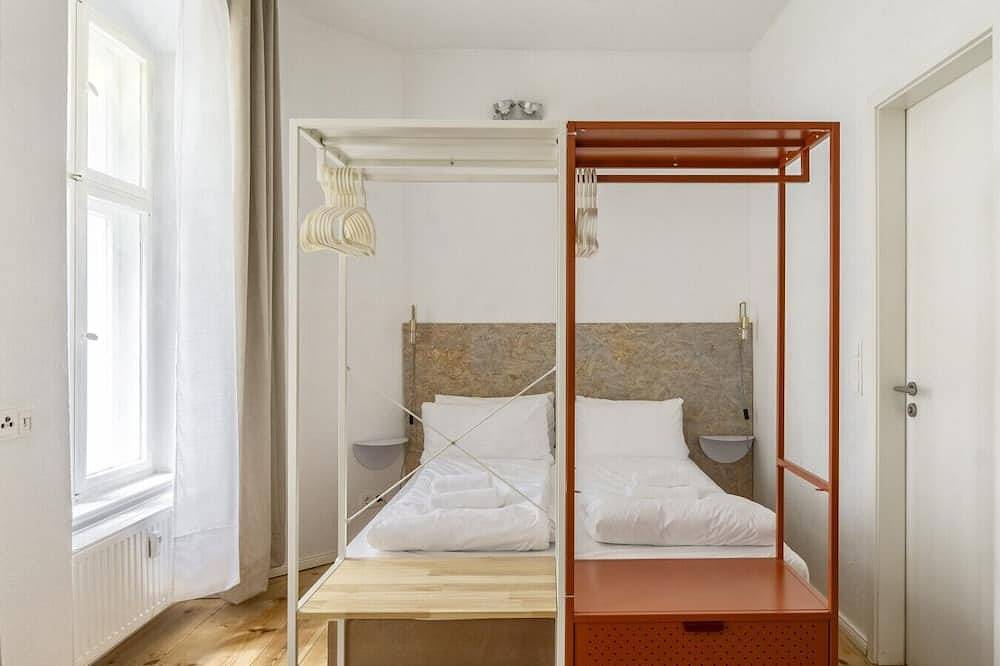 Ganze Wohnung, Boxi Beautifull Studio with patio in Friedrichshain - Kreuzberg, Berlin