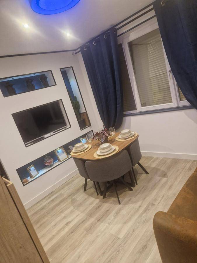Appartement entier, One-Bedroom Apartment in Margerie-Hancourt, Marne