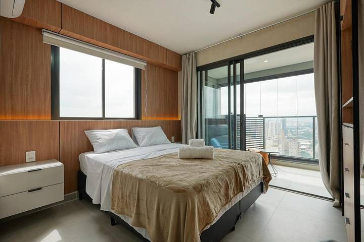 Casas e apartamentos de temporada para 2 pessoas, com piscina e terraço e ainda vista and jardim em Perdizes